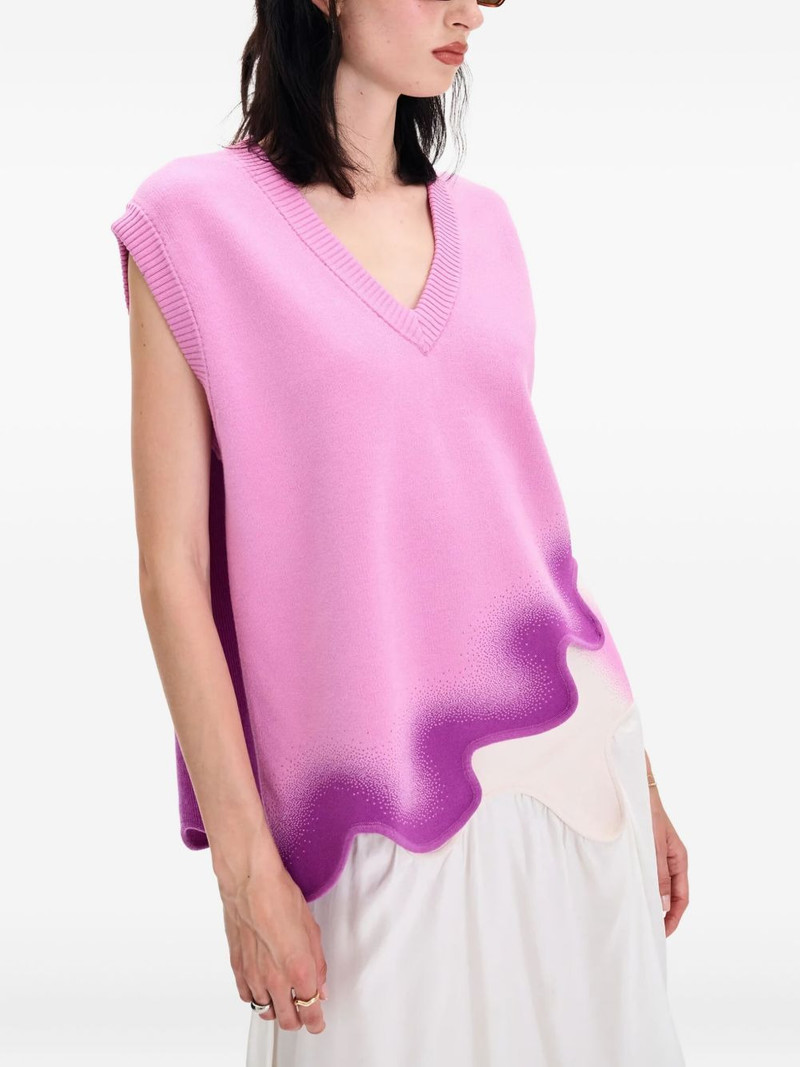 v-neck wavy-hem vest 4