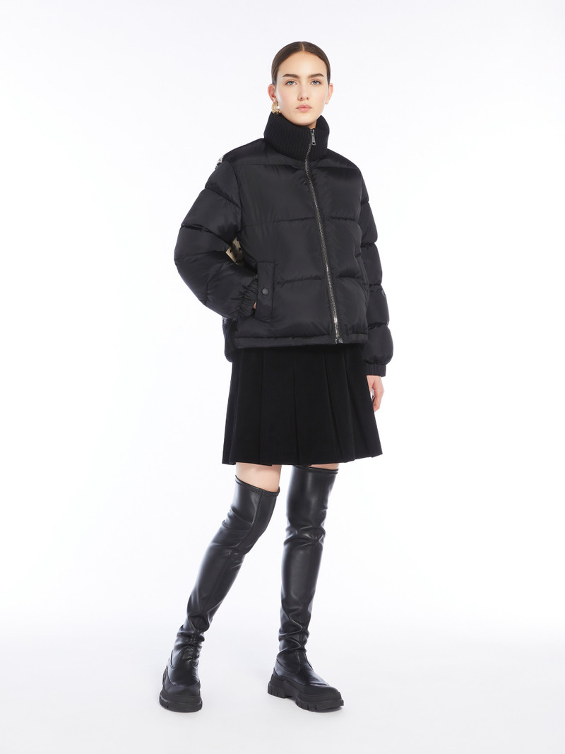 WEEKEND Max Mara NEUTRO Water-repellent taffeta padded jacket outlook