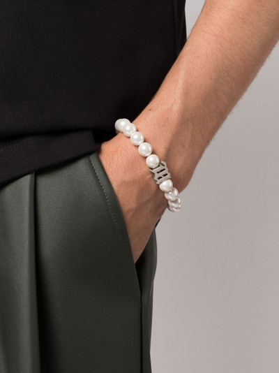 MISBHV logo-charm pearl bracelet outlook