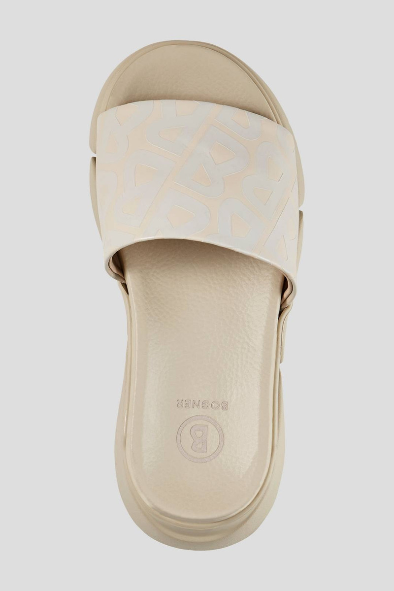 VALLETTA SLIDES IN BEIGE 5