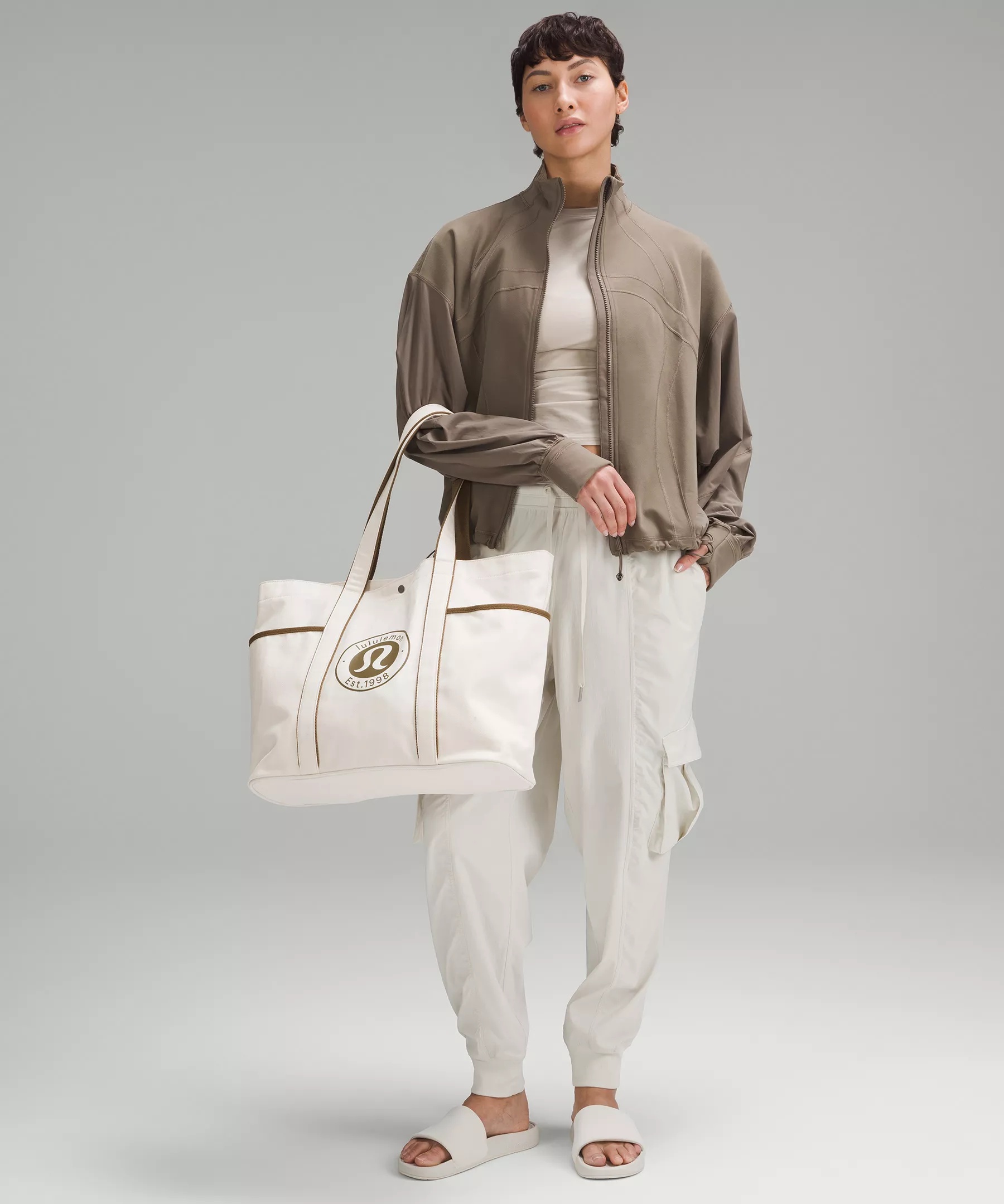 Daily Multi-Pocket Canvas Tote Bag 20L *Logo - 5