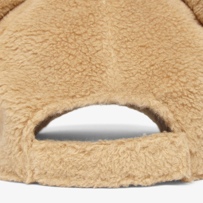 FENDI Hat outlook