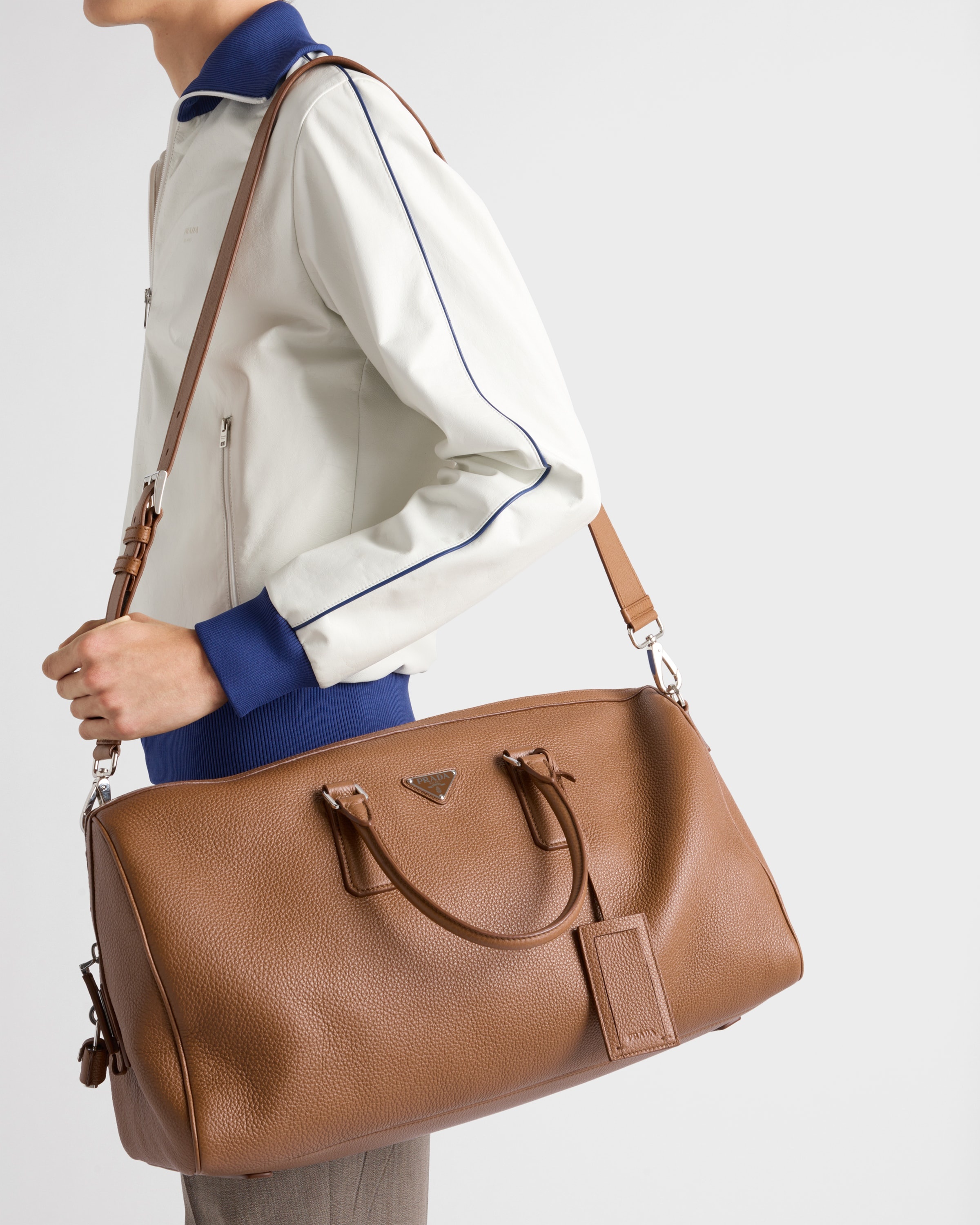 Leather duffel bag - 9