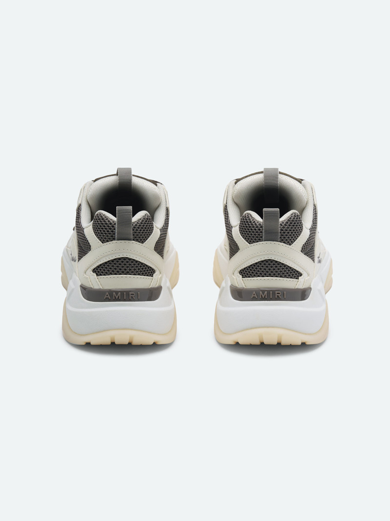BONE RUNNER 4