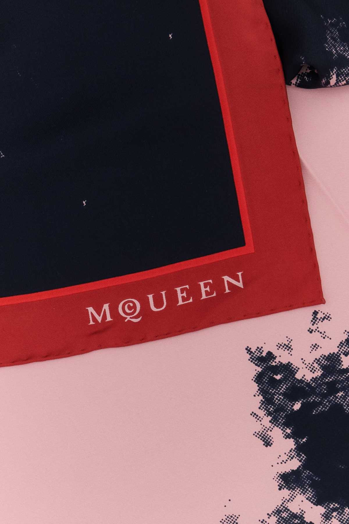 Alexander Mcqueen Women Printed Twill Foulard - 2