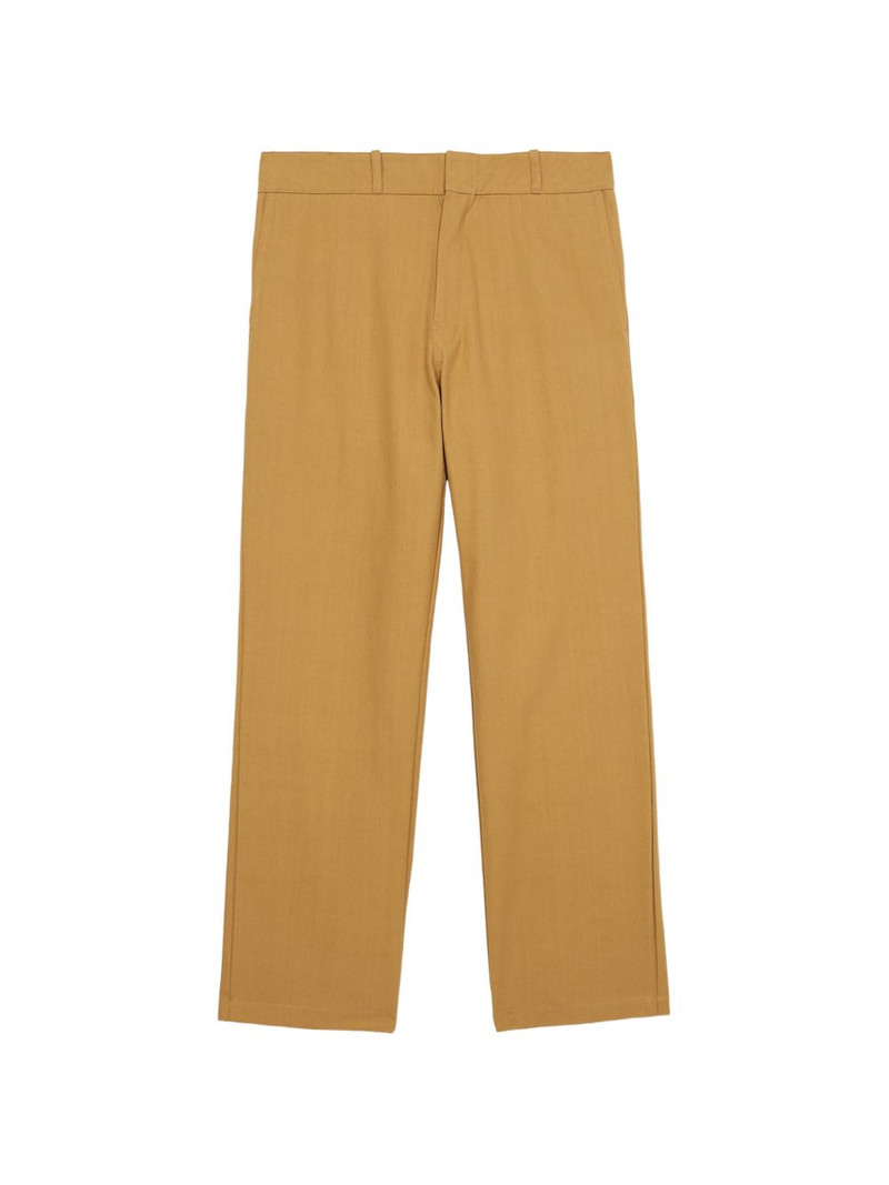 beige trousers 1