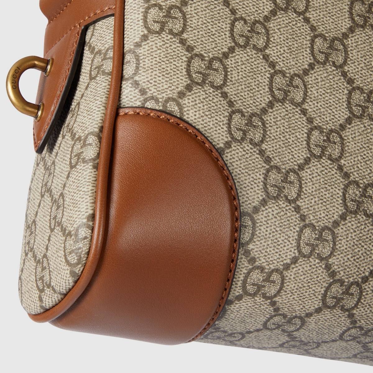 GG Emblem small crossbody bag - 10