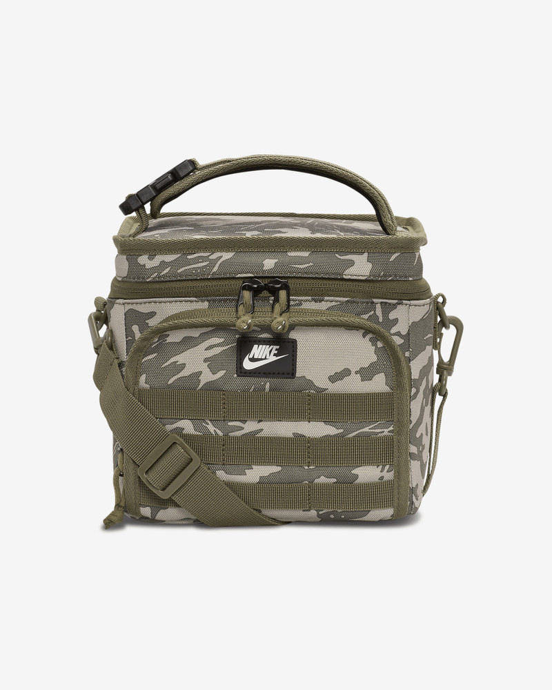 Nike Nike Men's Futura Sportswear Lunch Bag (6.75L) outlook