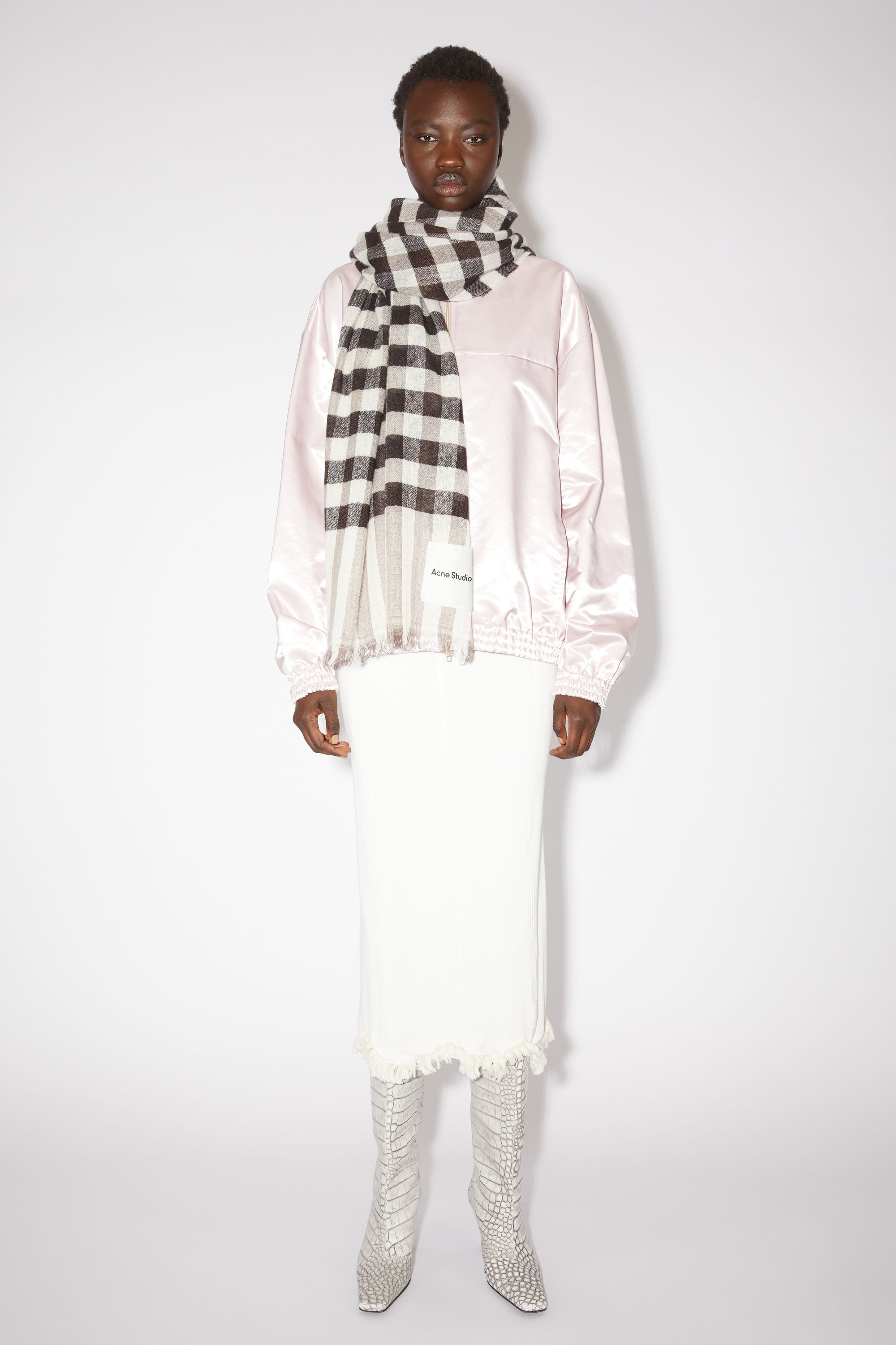 Check cashmere linen scarf - Chocolate brown/off white - 2