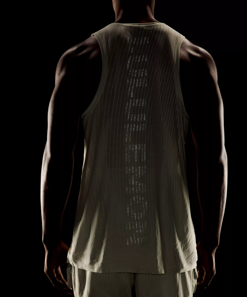 Fast and Free Airflow Running Tank Top 7