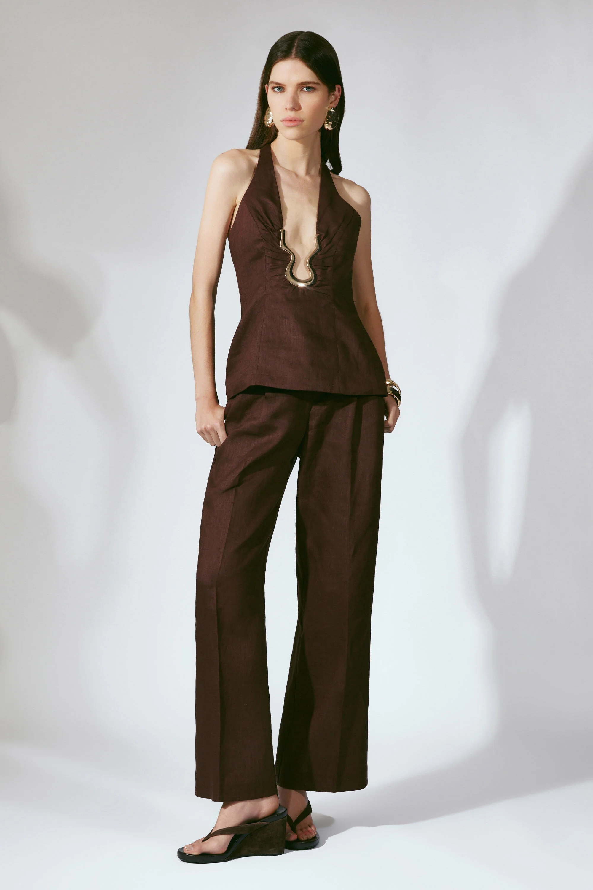 Geordy Hipster Linen Pant In Chocolate - 1