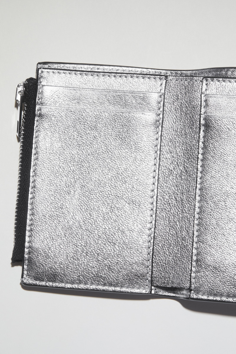 Musubi folded wallet - Silver 6