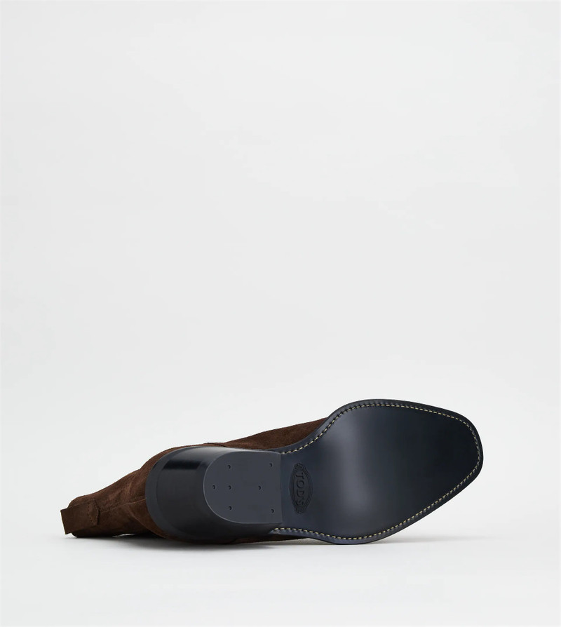 ANKLE BOOTS IN SUEDE - BROWN 6