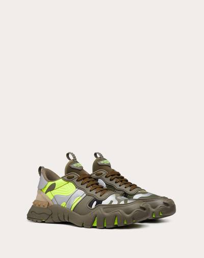 Valentino Camouflage Rockrunner Plus Sneaker outlook