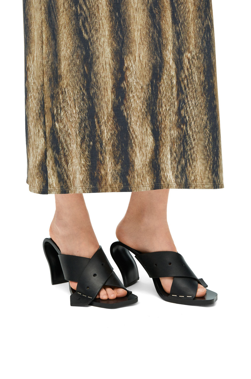 Loewe Gala sandal in vegetable-tanned calfskin outlook