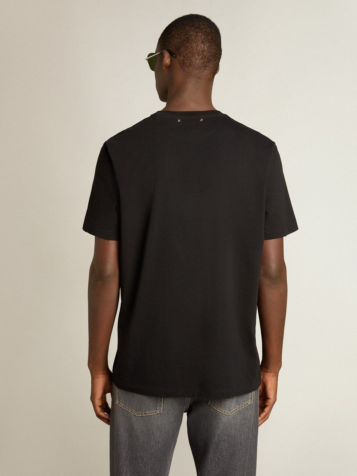 Golden Collection distressed T-shirt in vintage black - 4