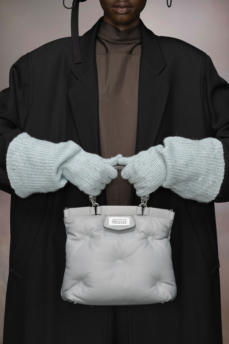 Glam Slam Shopping Small 6