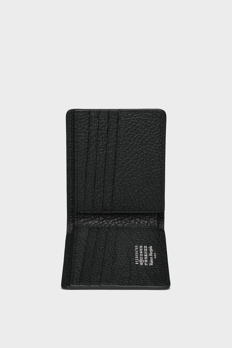 Four stitches cardholder 2