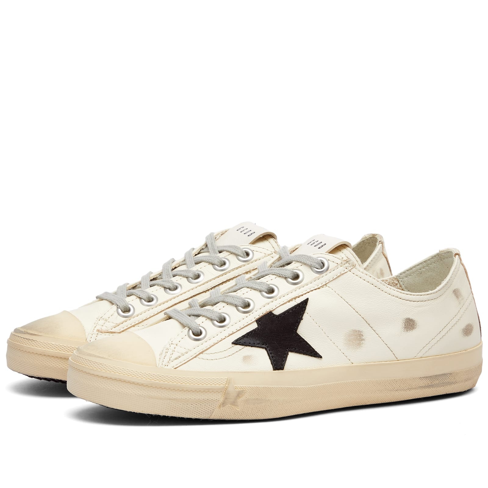 Golden Goose V-Star Sneaker - 1