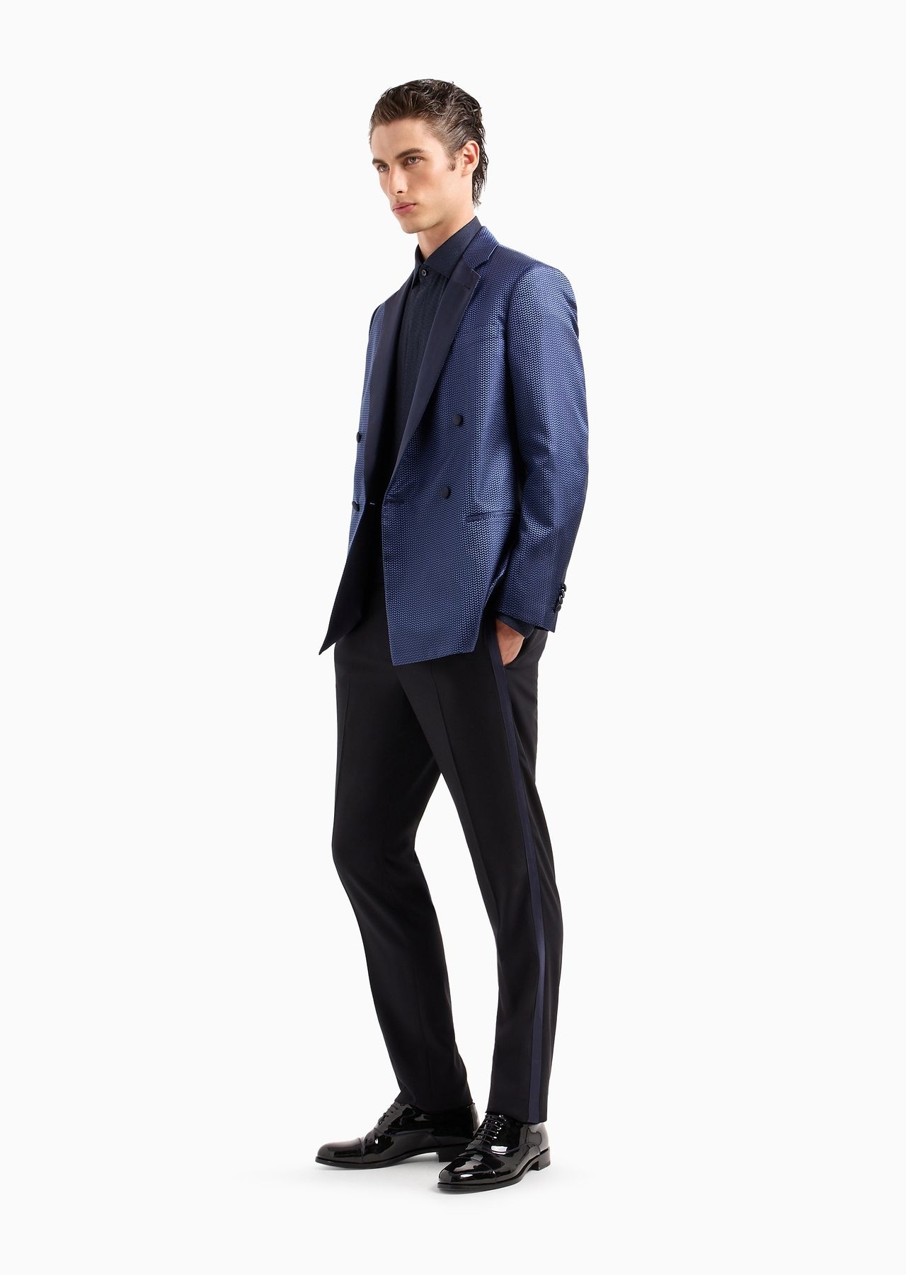 Soho line double-breasted tuxedo jacket in silk jacquard - 4