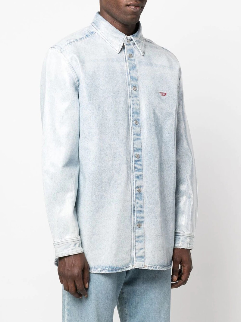 embroidered-logo denim shirt 3