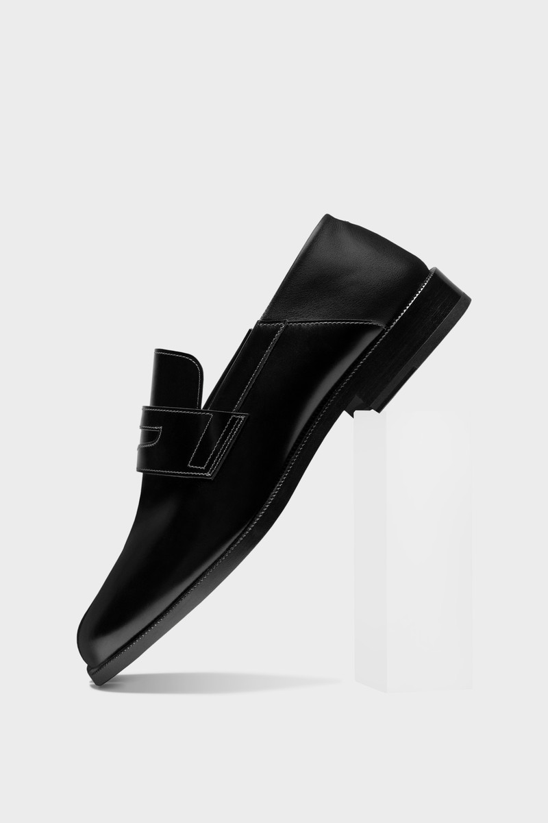 Maison Margiela Tabi slip-on outlook