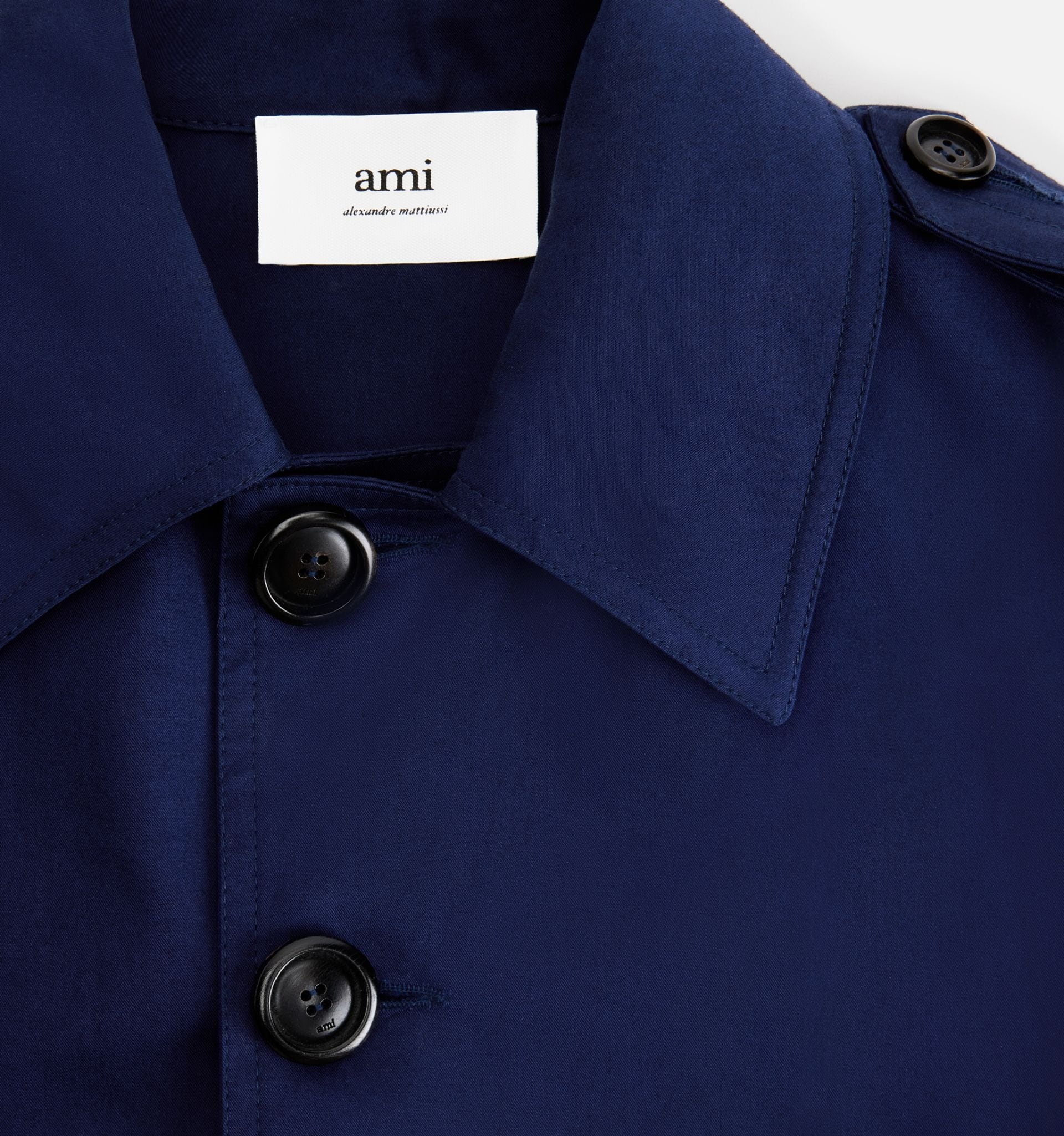 Short Buttoned Jacket - 4