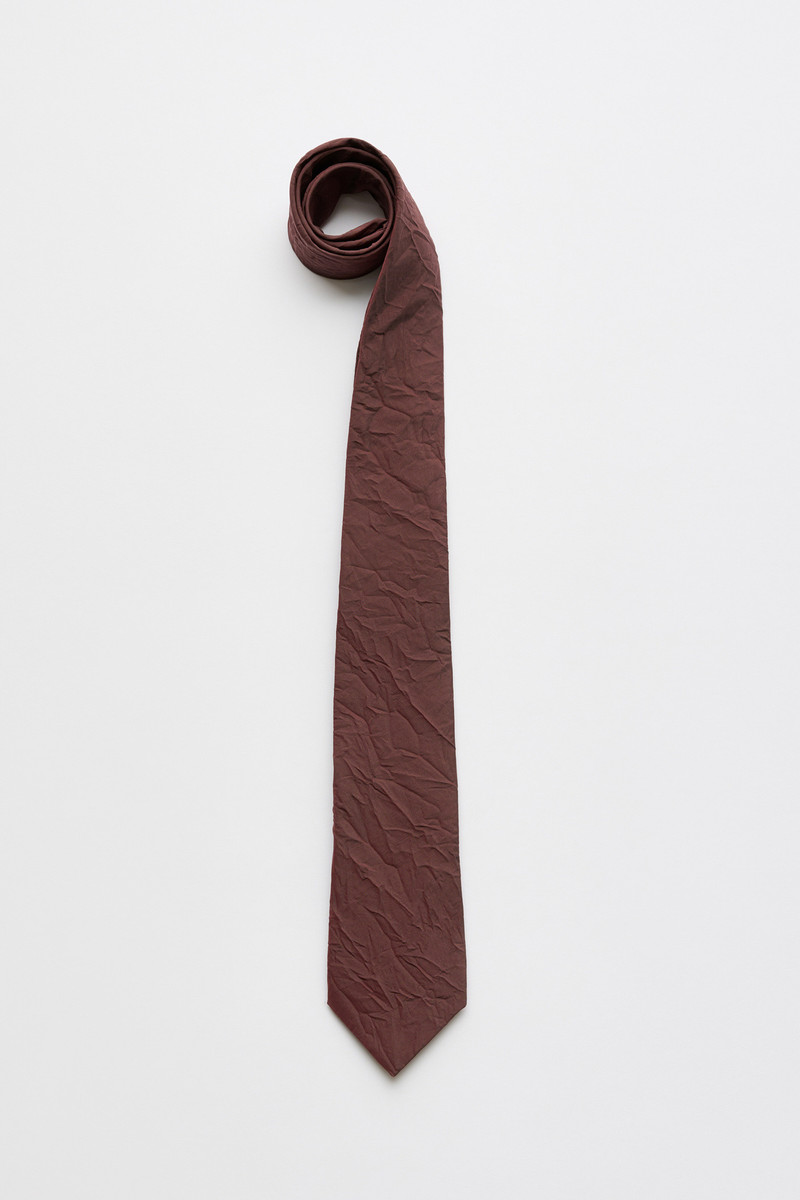 Tie Shining Cherry Crinkle Solaro 1