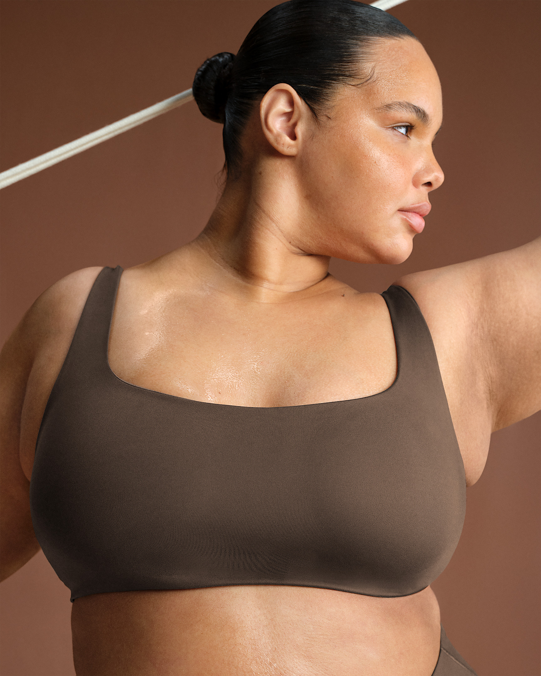 NikeSKIMS Matte Women's Scoop-Neck Bra - 9