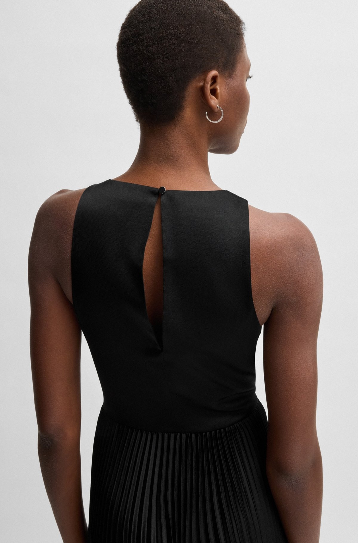 MAXI DRESS IN HAMMERED SATIN WITH PLISSÉ SKIRT - 6