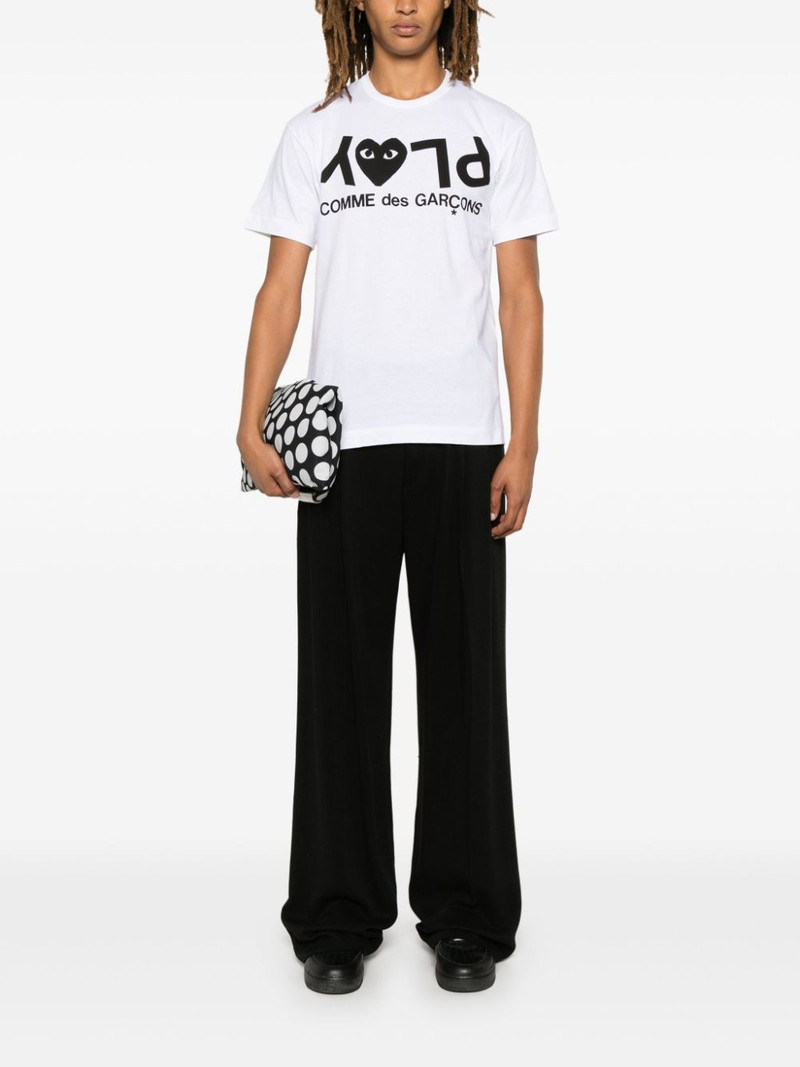 Comme des Garçons PLAY logo-print T-shirt outlook