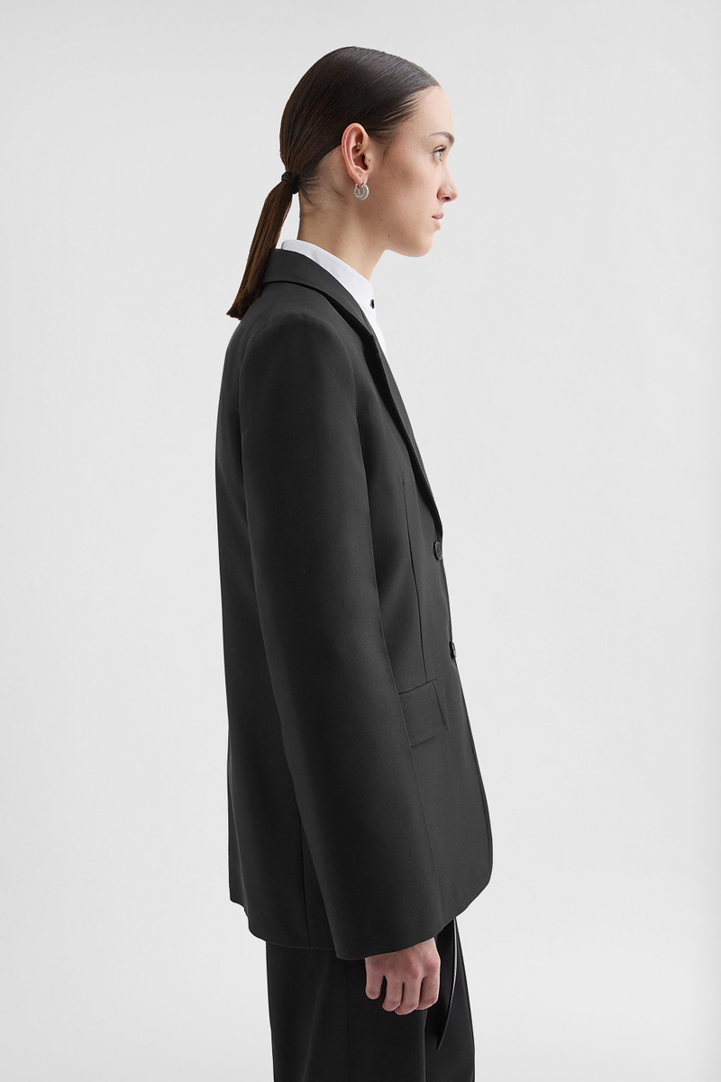 Tailored Jacket 2