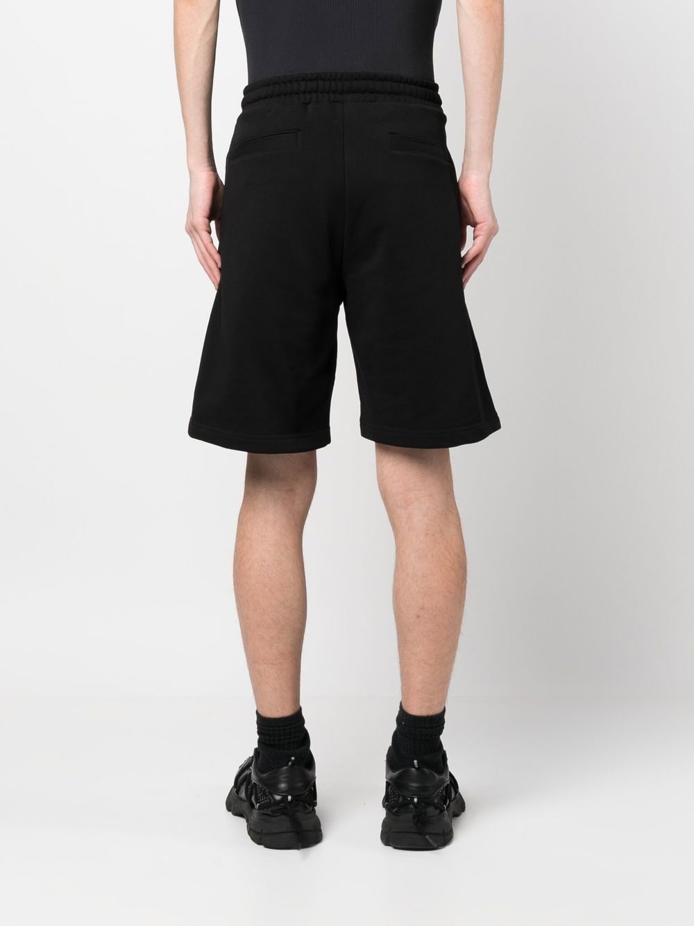 emrboidered-logo detail shorts - 4