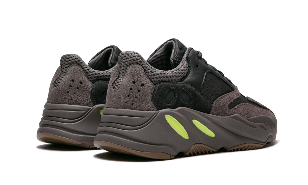 Yeezy Boost 700 - 3