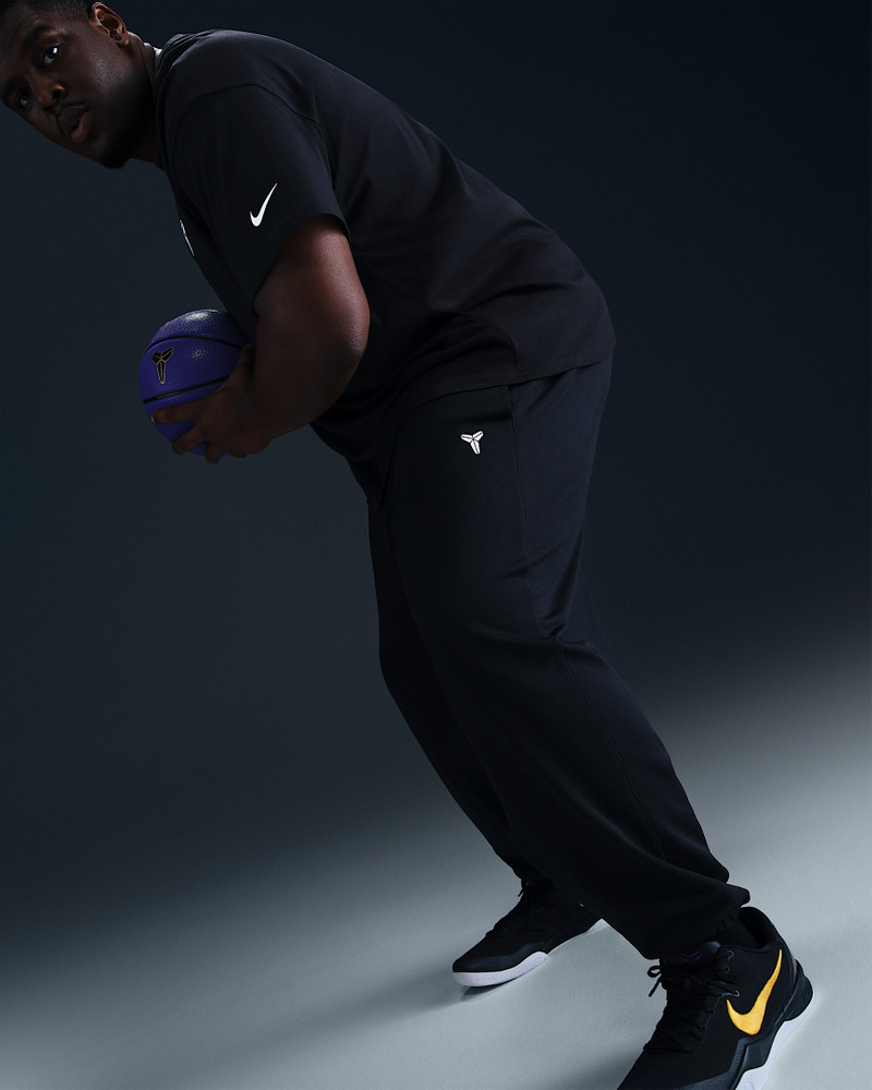 Kobe Therma-FIT Basketball Pants 8