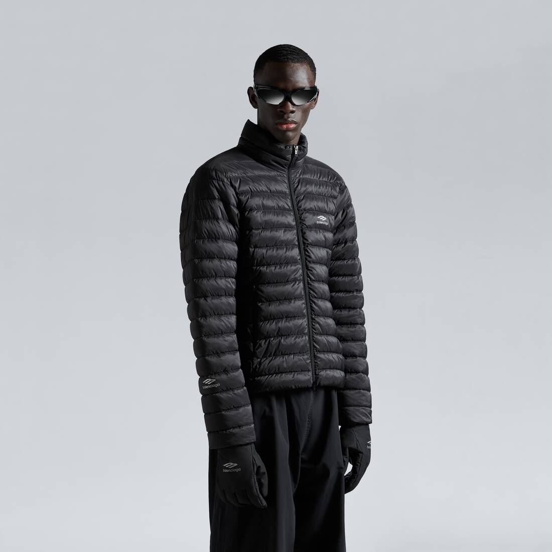 Men's Skiwear - 3b Sports Icon Ski Fitted Puffer in Black - 5