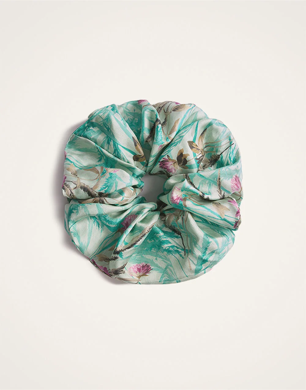 Giga Scrunchie - 1