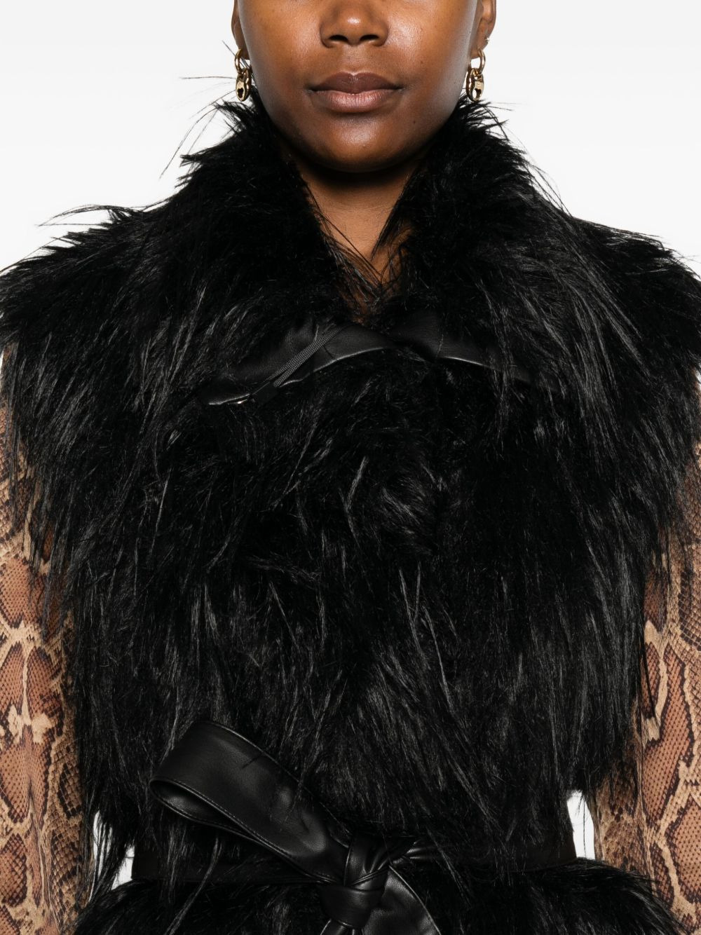 faux-fur belted gilet - 5