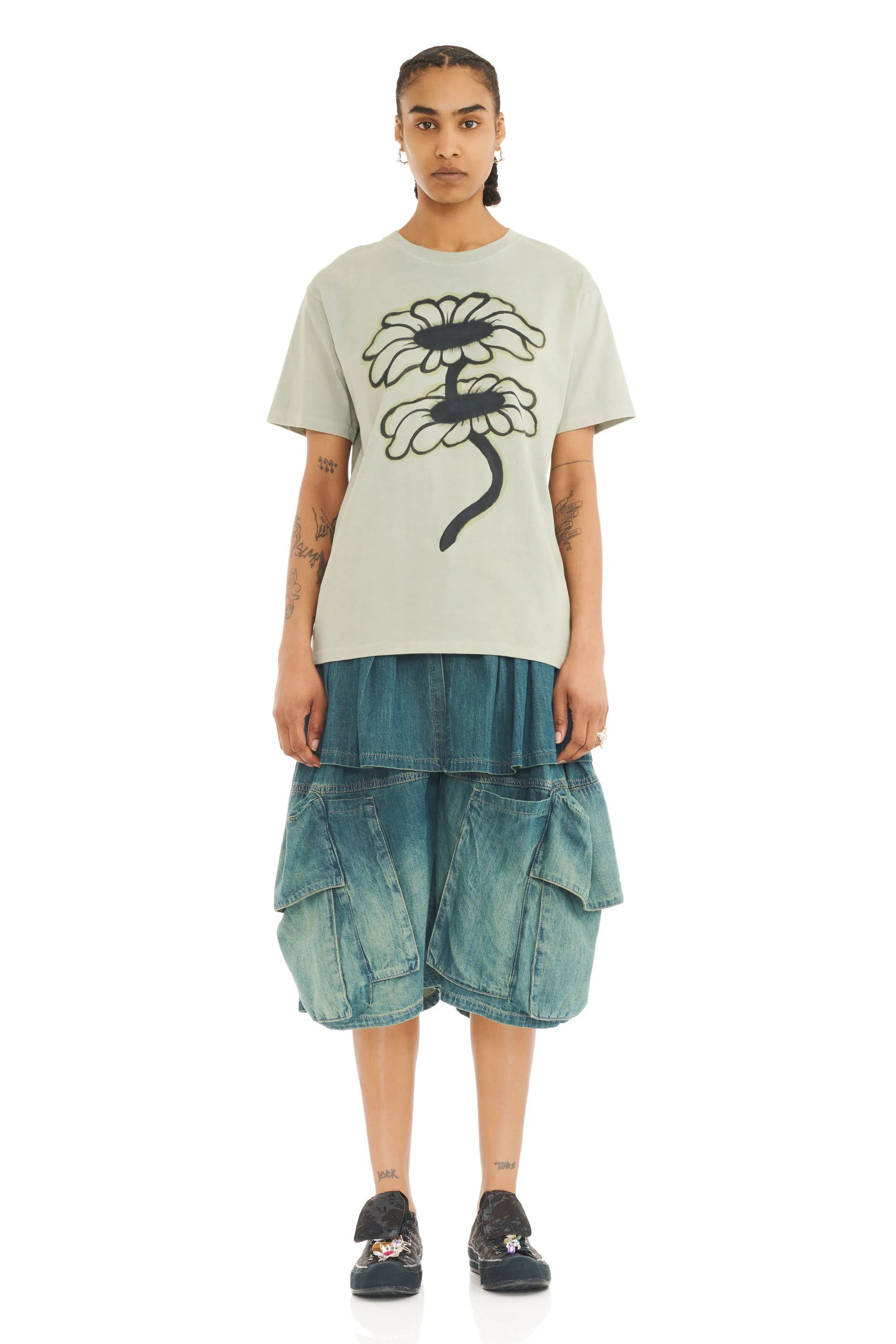 OLIVE TWIN FLOWERS PAINTED TEE - 1