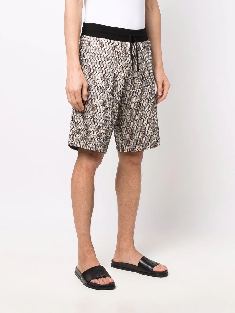 graphic-print knee-length shorts - 3