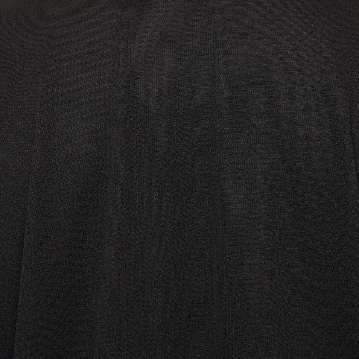Extended Shoulder Longsleeve T-Shirt in Black - 4
