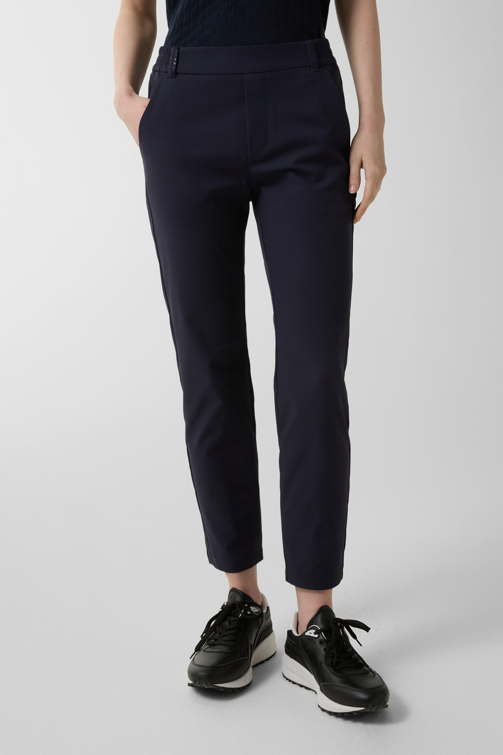 Susa functional pants in Navy blue - 2