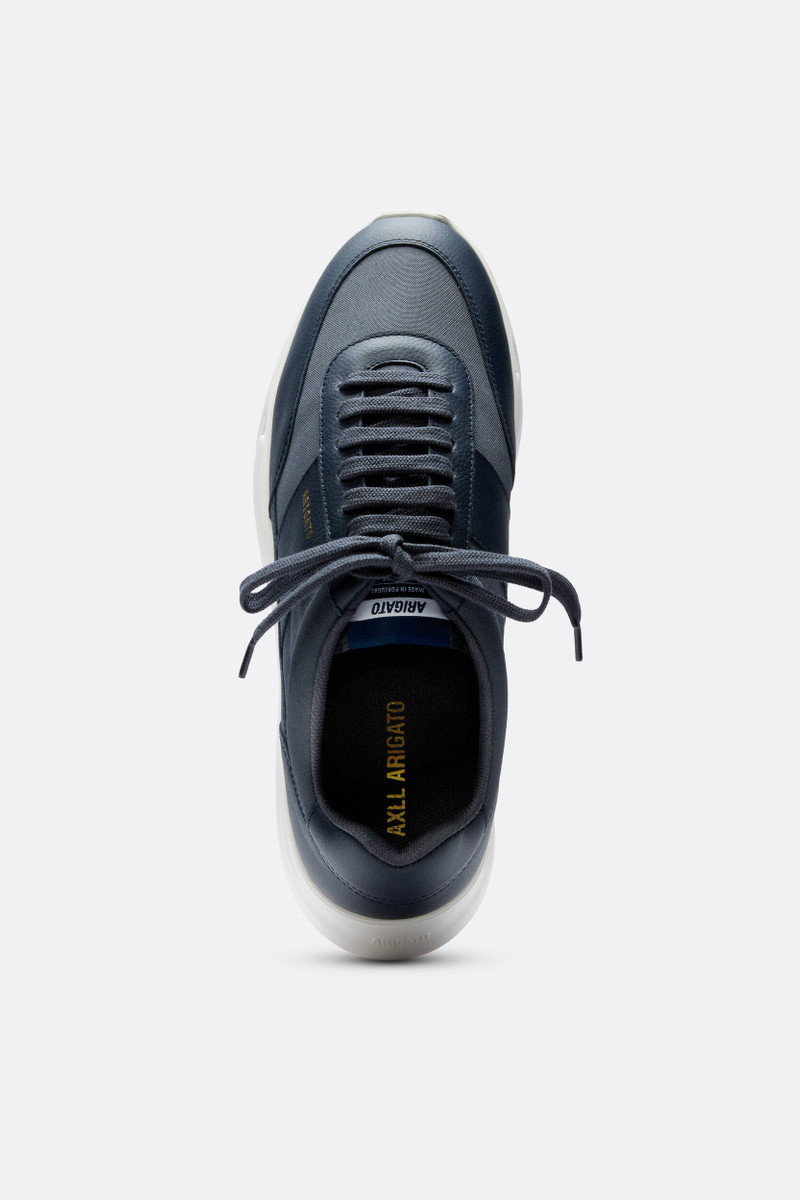 Genesis Vintage Runner 4