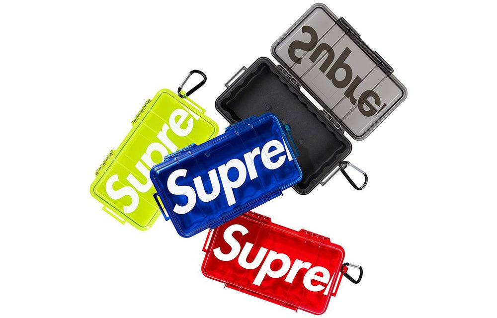 Supreme Pelican 1060 Case 'Red White' SUP-FW19-254 - 2