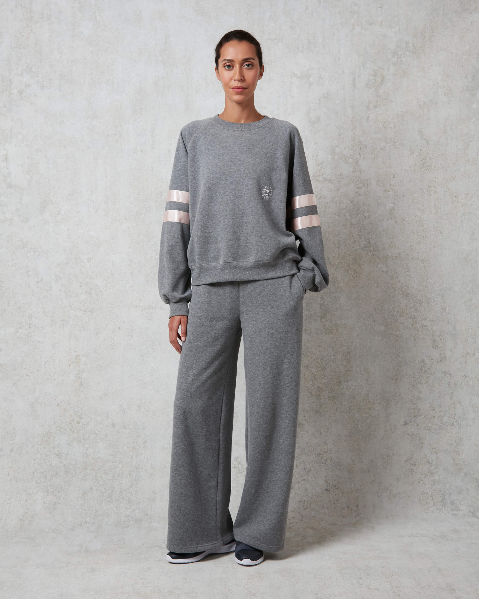 LARGE JOGGING PANTS - 2