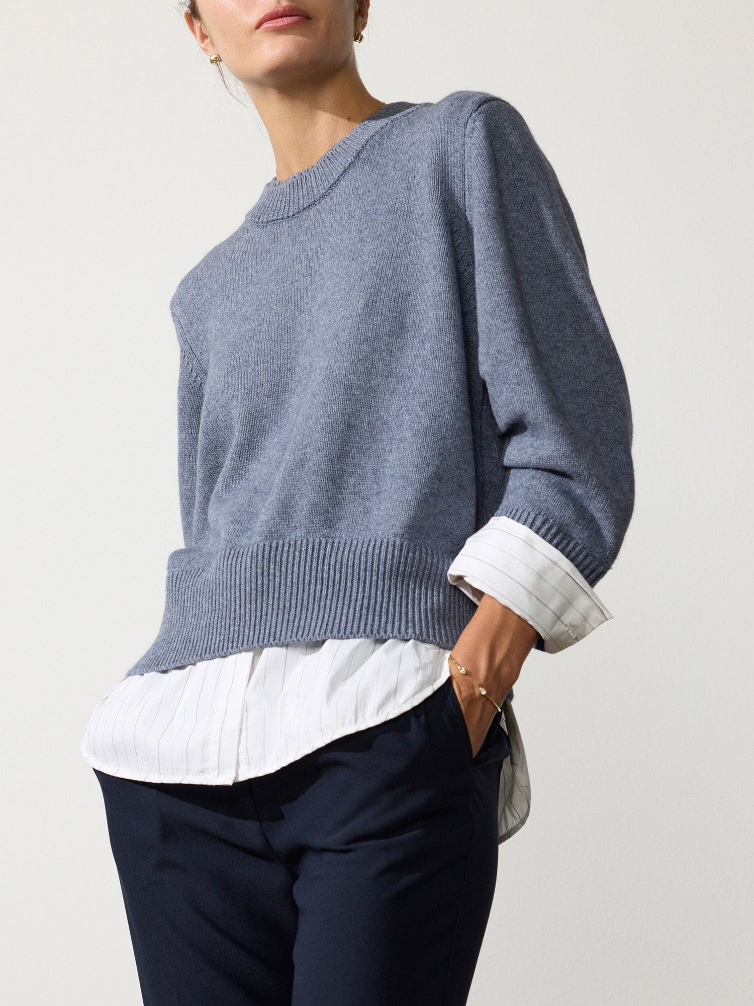 The Raya Ruched Crew Looker - 6