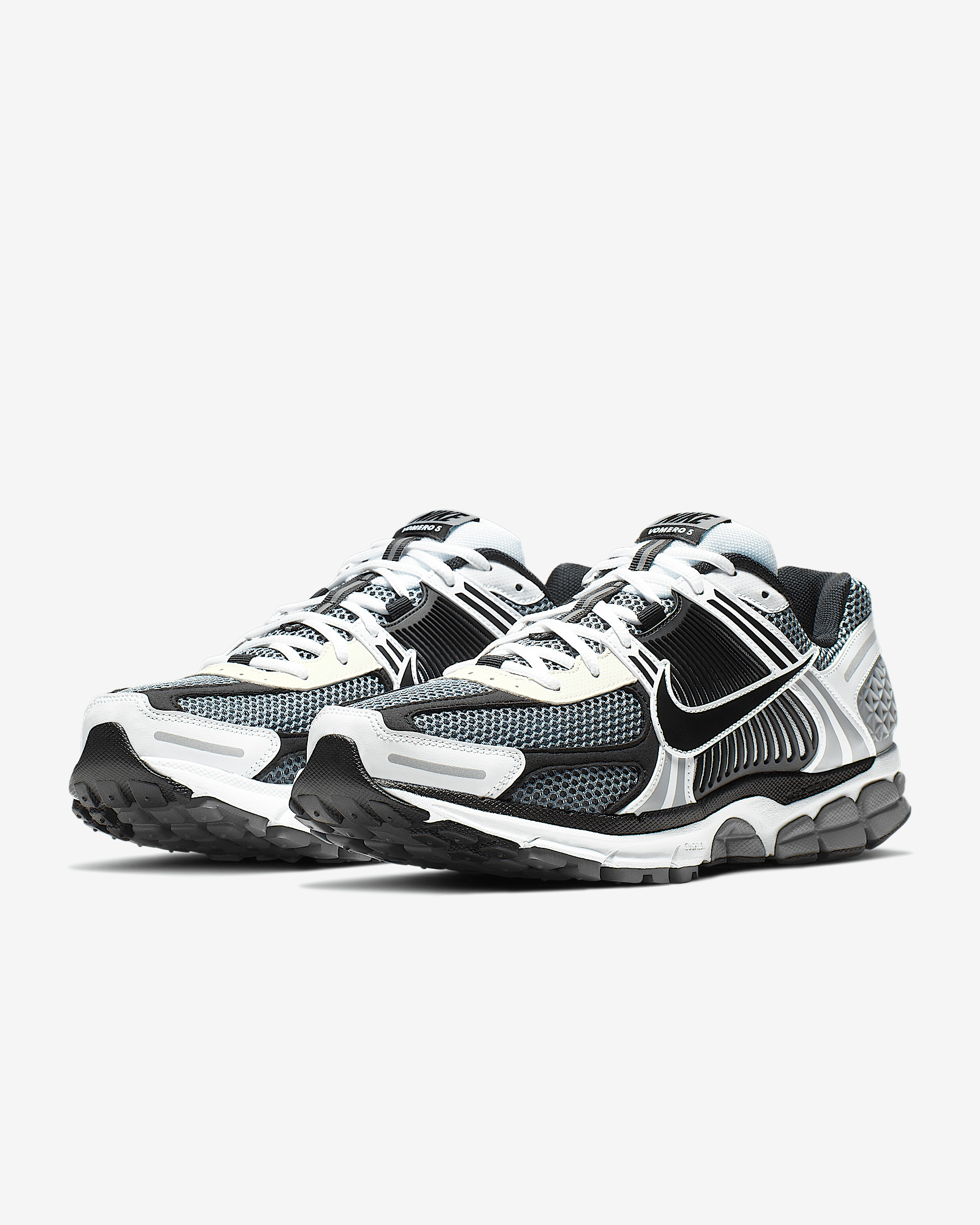 Nike Zoom Vomero 5 SE SP Men's Shoes - 5