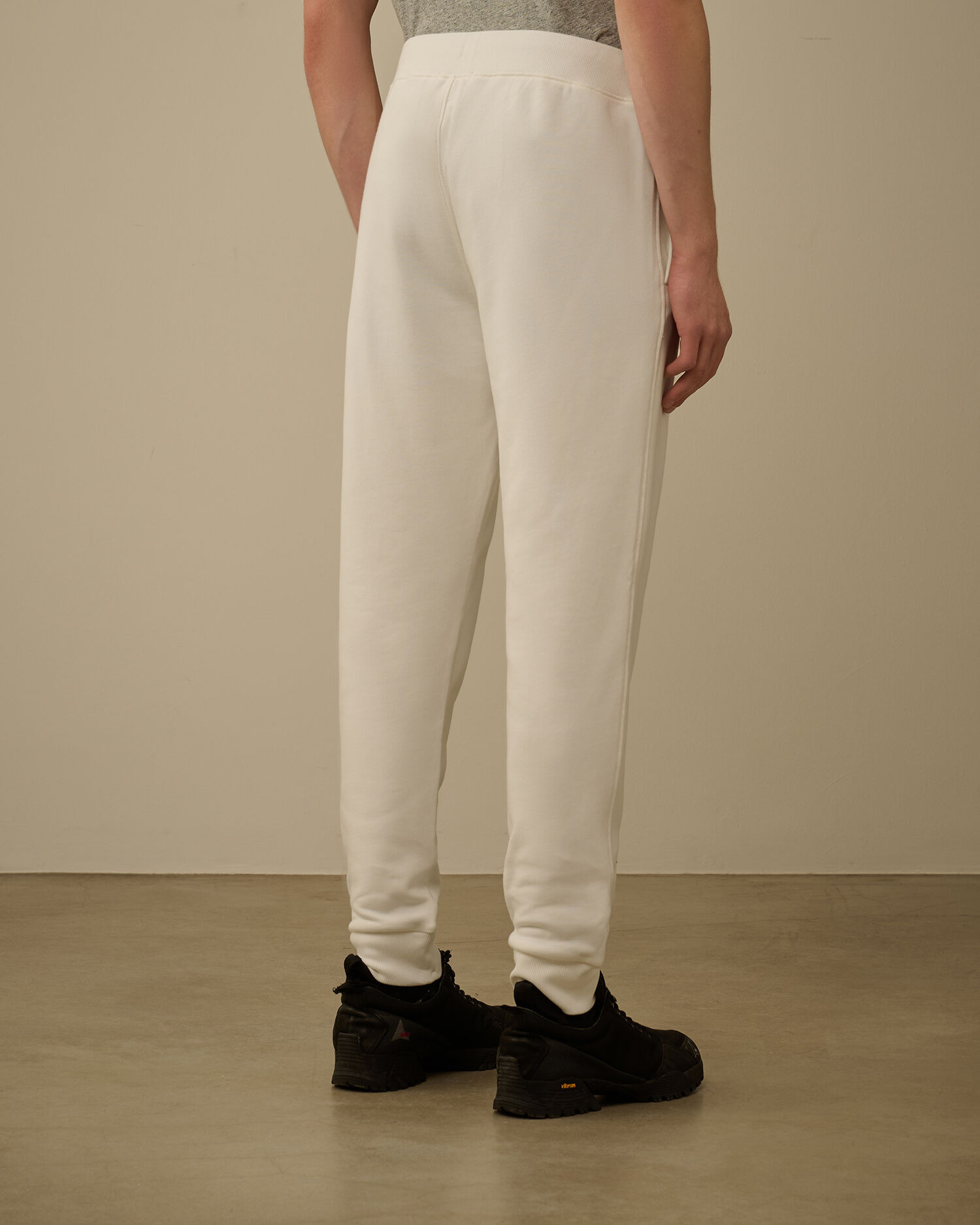 Diagonal Raised Fleece Lens Sweatpants - 4