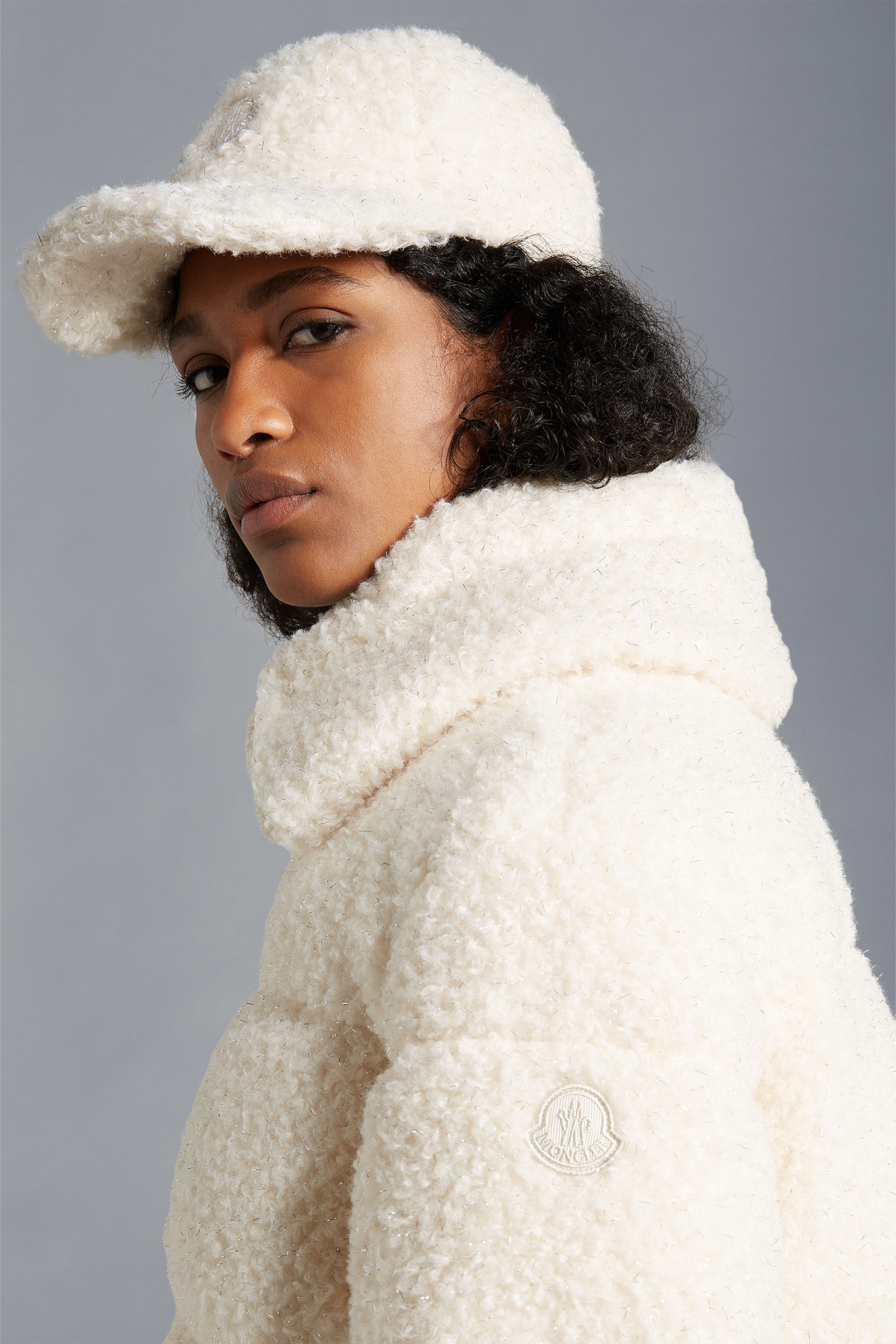 Moncler Barbot Short Down Jacket | REVERSIBLE 