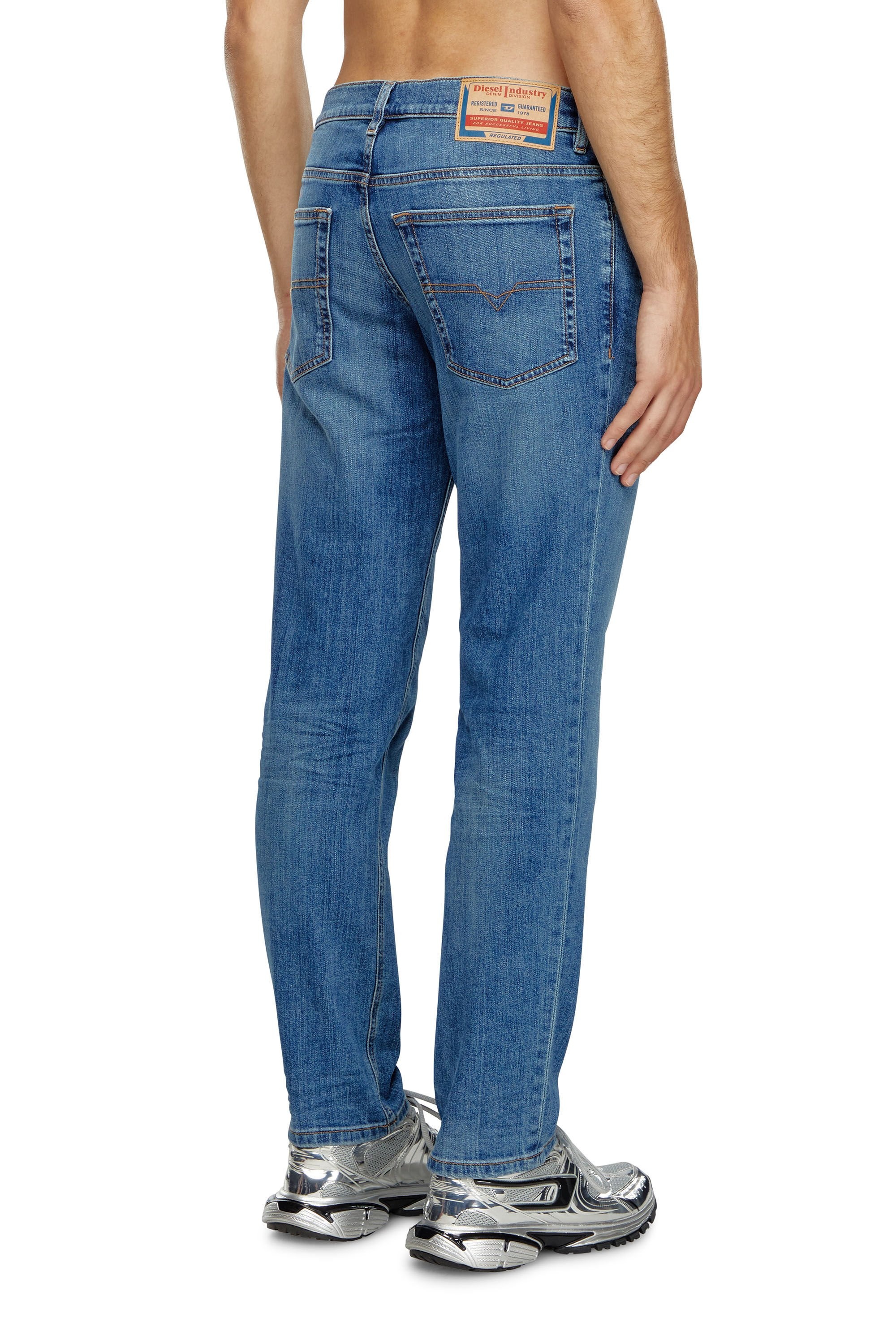 TAPERED JEANS 2023 D-FINITIVE 0KIAL - 4
